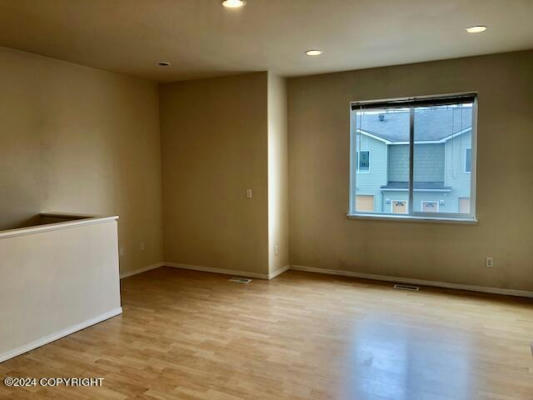 4503 CAMPBELL PARK LOOP, ANCHORAGE, AK 99507, photo 5 of 12