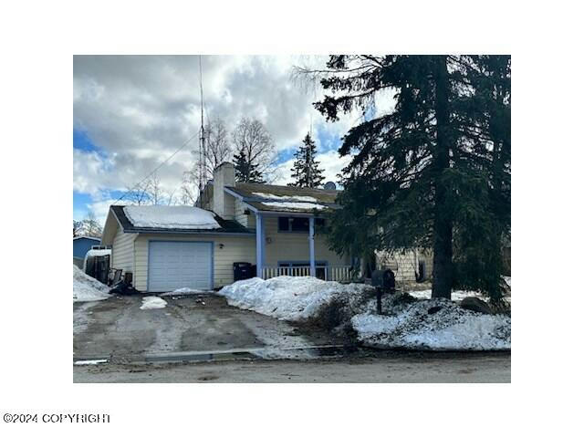 3305 BRIARCLIFF DR, ANCHORAGE, AK 99508, photo 1 of 11