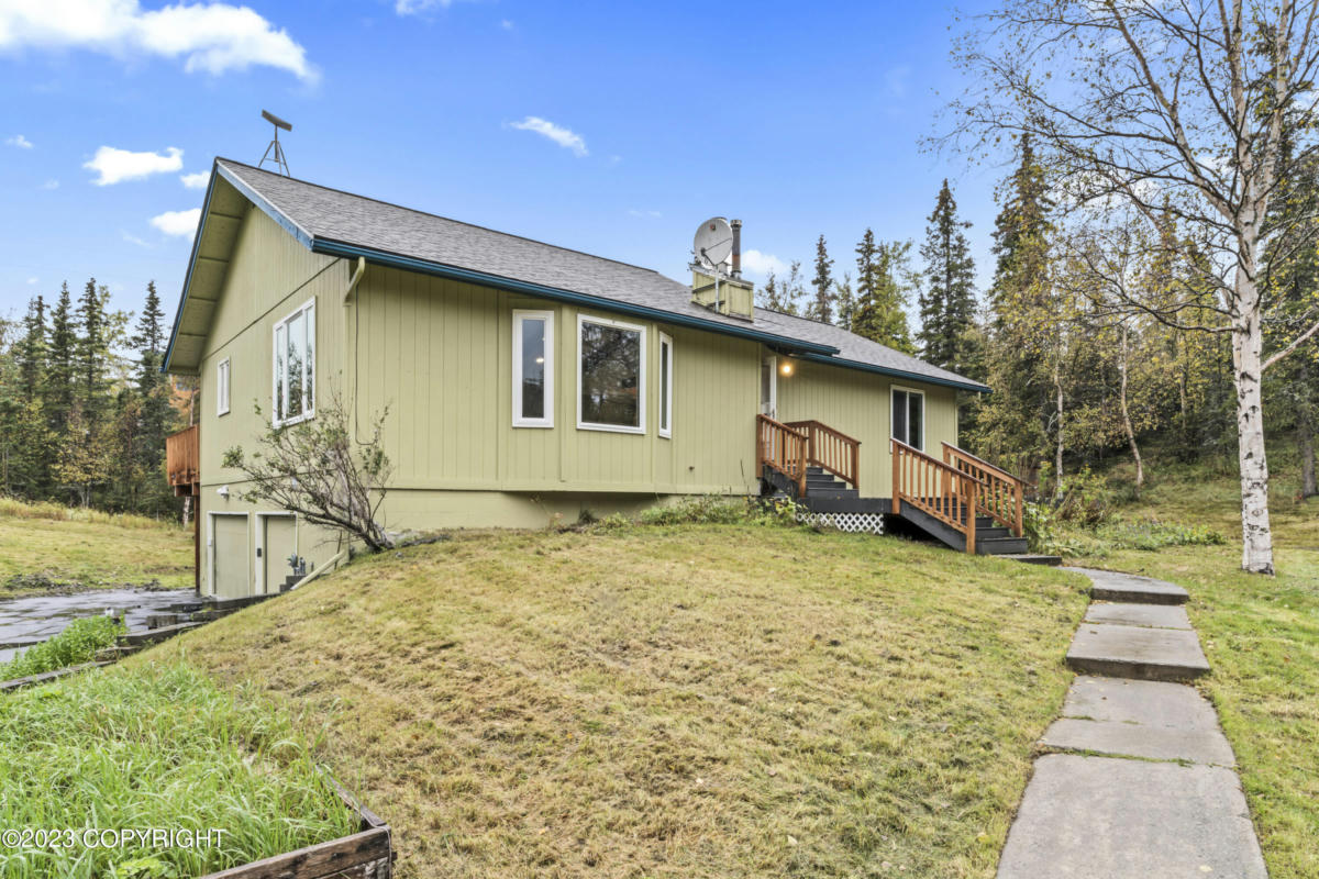 10400 HAMPTON DR, ANCHORAGE, AK 99507, photo 1 of 28