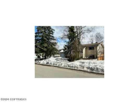 3305 BRIARCLIFF DR, ANCHORAGE, AK 99508, photo 2 of 11