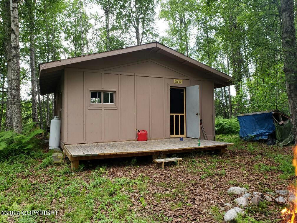 48266 S DOLLY VARDEN DR, WILLOW, AK 99688, photo 1 of 2